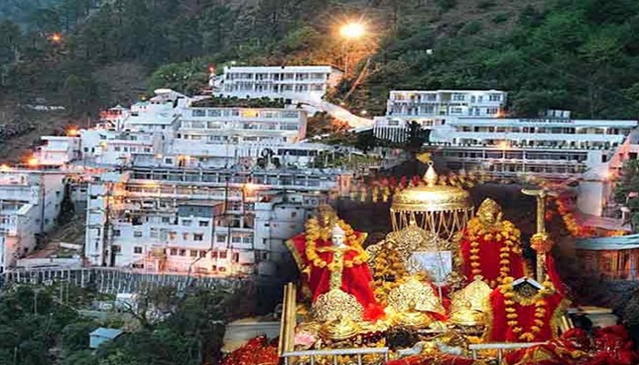 खराब मौसम के चलते भक्त फिलहाल नहीं कर पाएंगे वैष्णो देवी के दर्शन, 19 दिनों से स्थगित है यात्रा