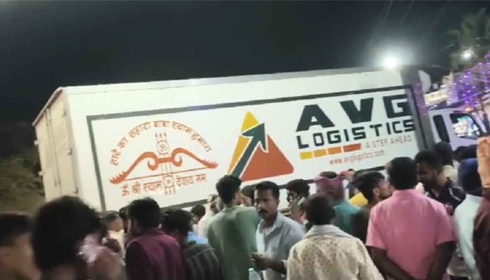 कर्नाटक में गणेश विसर्जन जुलूस के दौरान हादसा: 8 की मौत, 20 से ज़्यादा घायल