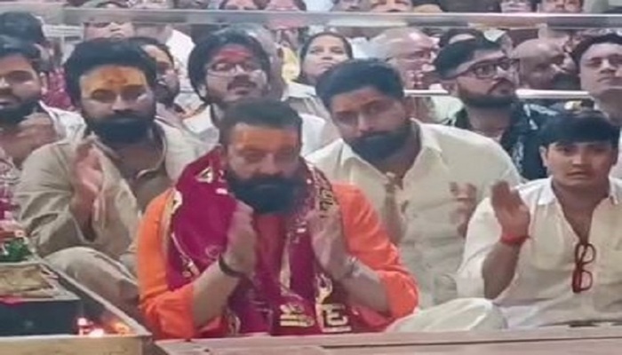 अभिनेता संजय दत्त ने किए बाबा महाकाल के दर्शन, भस्म आरती में हुए शामिल