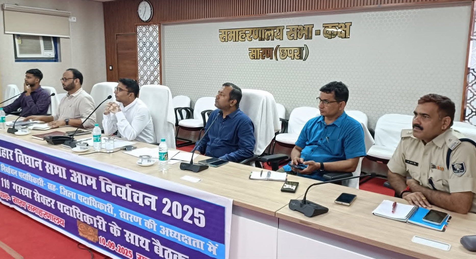 सेक्टर पदाधिकारी जिला के होते हैं एम्बेसडर: जिलाधिकारी