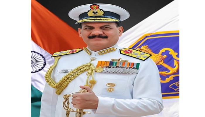 नौसेना प्रमुख ​चार दिन के श्रीलंका दौ​रे पर, अंतर​राष्ट्रीय समुद्री सम्मेलन​ में हिस्सा लेंगे