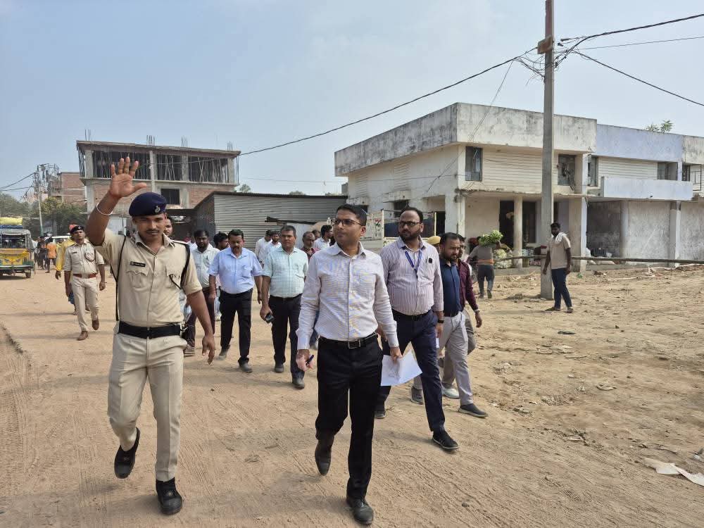 बाजार समिति में पूर्ण रूप से निजी वाहनों का प्रवेश बंद : डीएम