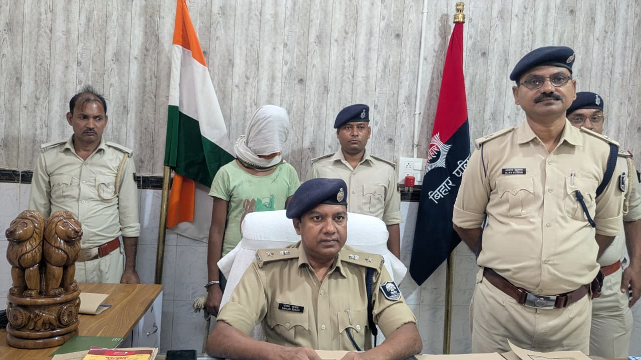 हत्याकांड का हुआ उद्भेदन, नामजद अभियुक्त गिरफ्तार, घटना में प्रयुक्त चाकू बरामद