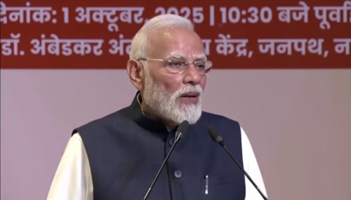RSS के शताब्दी समारोह में प्रधानमंत्री मोदी बोले– संघ की 100 वर्षों की यात्रा त्याग, अनुशासन और राष्ट्रसेवा की मिसाल